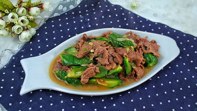 丝瓜炒牛肉