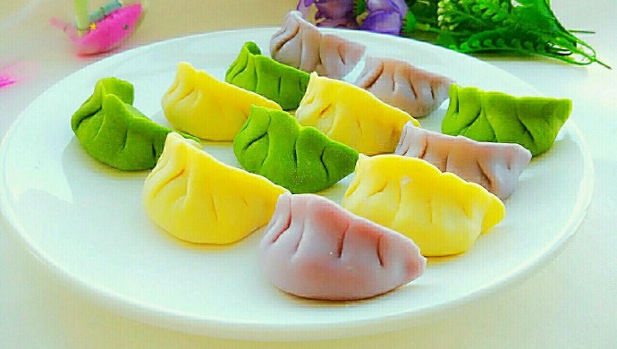 彩色饺子