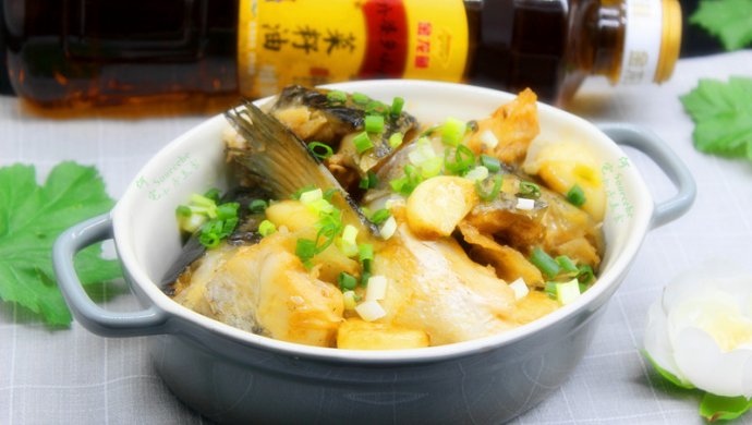 砂锅三文鱼头