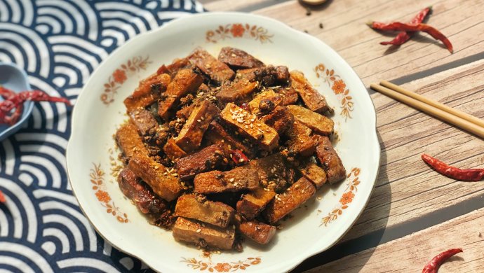 馋嘴零食――麻辣豆干