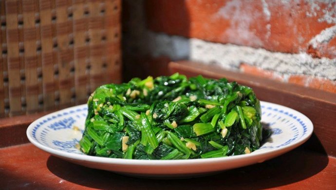 凉拌菠菜