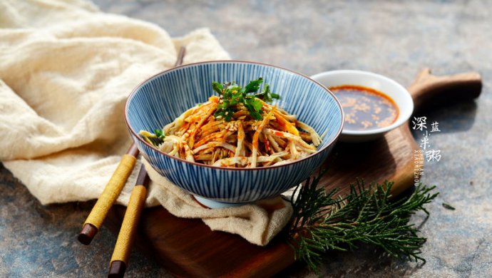 麻辣鸡丝