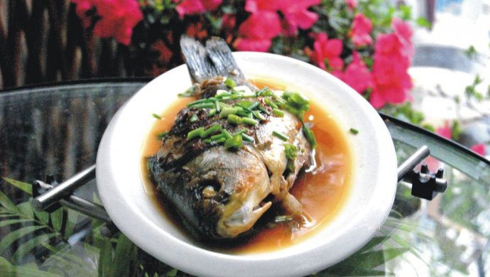 河鲫鱼塞肉