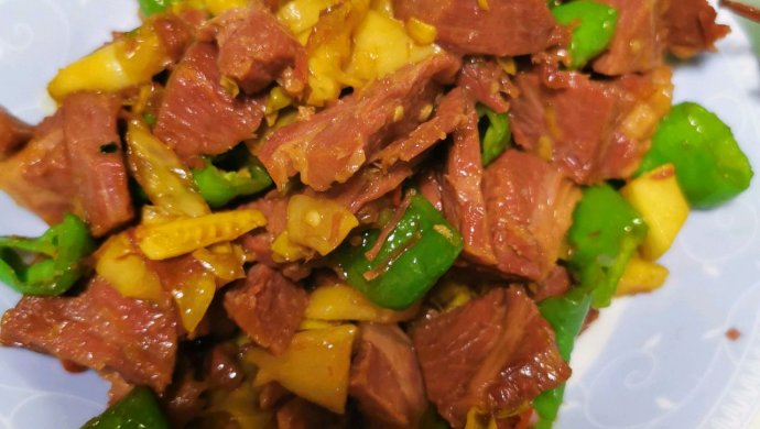 辣笋烧牛肉