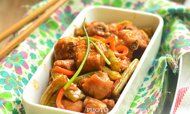 排骨炖豆角―冬季暖身