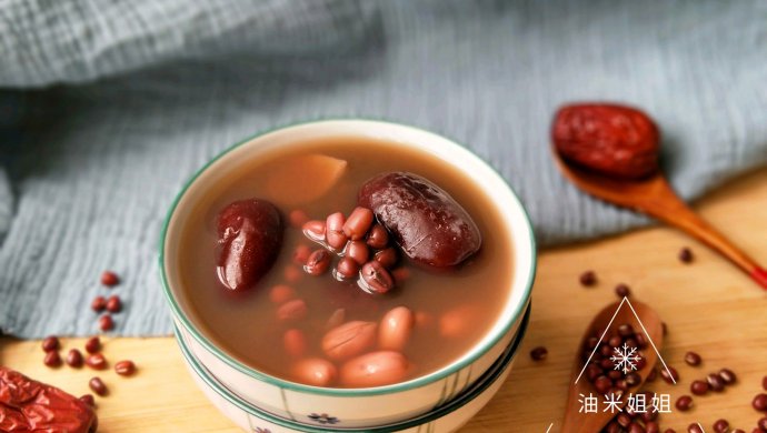 红豆红枣红花生补血补气甜汤