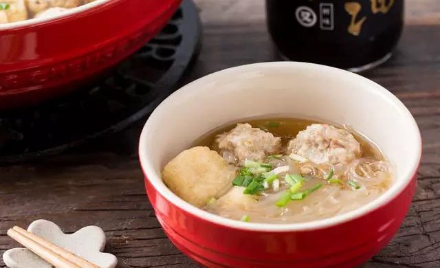 肉丸油豆腐粉丝汤