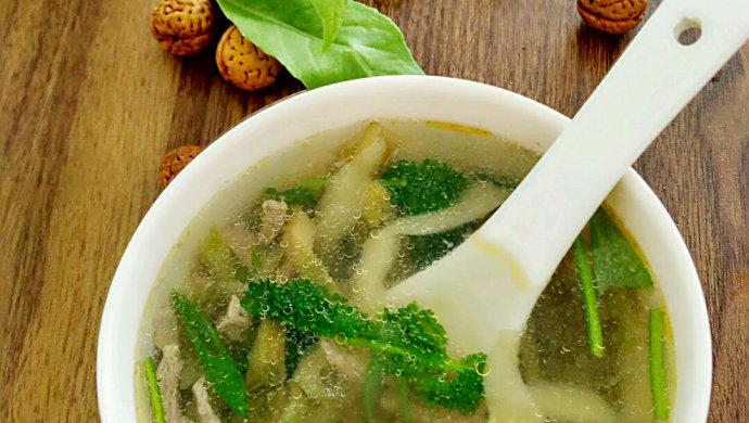 榨菜肉丝汤
