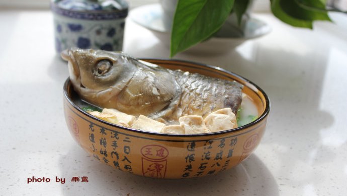 鱼头豆腐汤