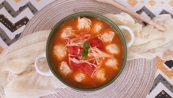 番茄鸡胸肉丸子汤