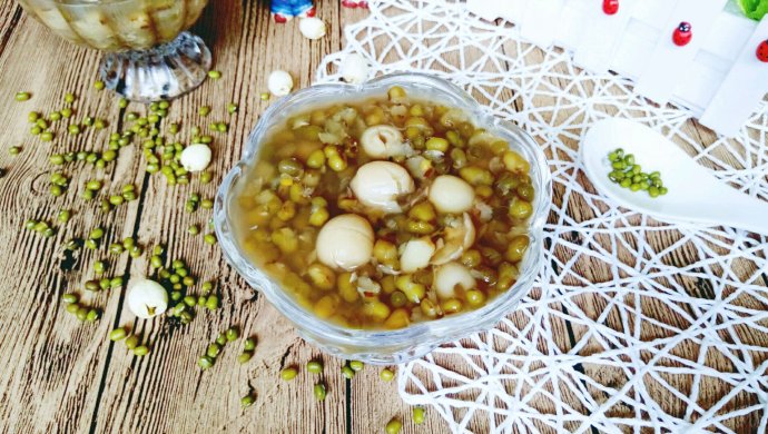 绿豆莲子汤