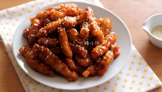 糖醋里脊，外脆里嫩。酸甜开胃~ 精品
