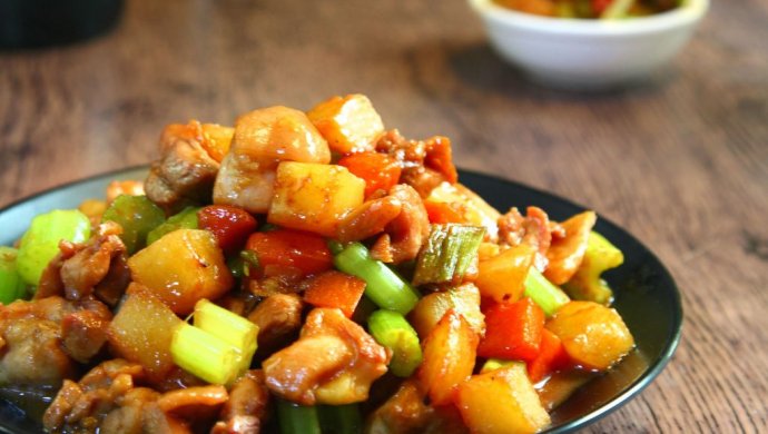 鸡丁炒土豆