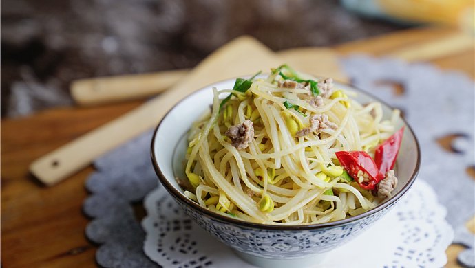 小炒黄豆芽