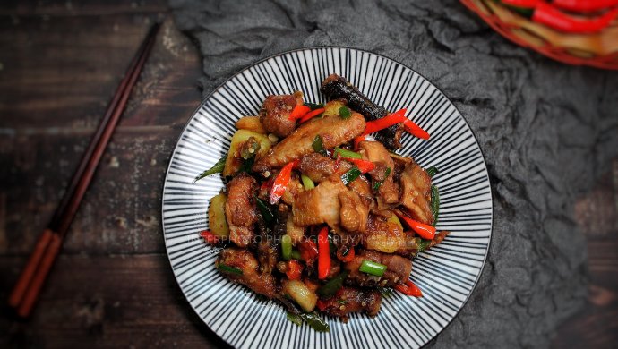 土豆小炒鸡