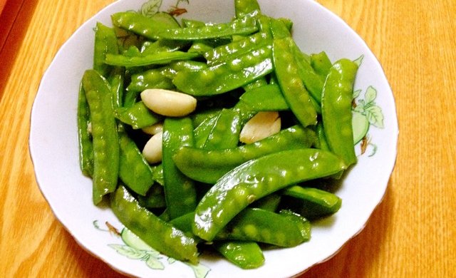 清炒荷兰豆 (家常小炒)