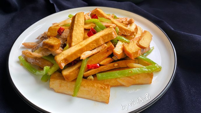 下饭菜：湘味小炒香干