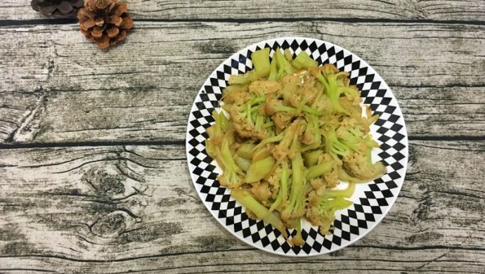 减肥食谱－素炒菜花