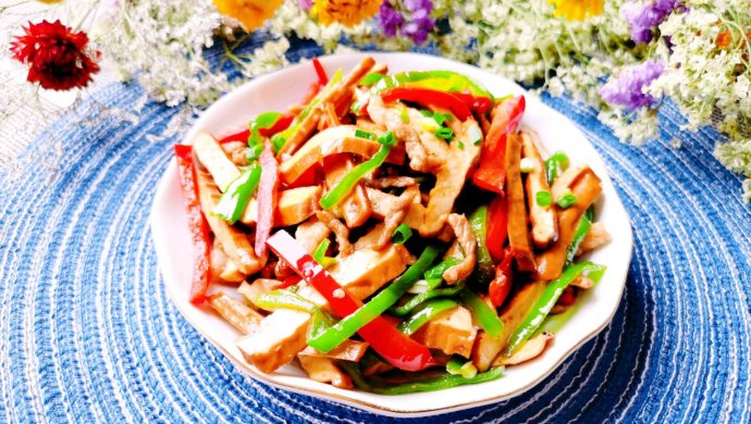 家庭小炒菜【青椒干子肉丝】