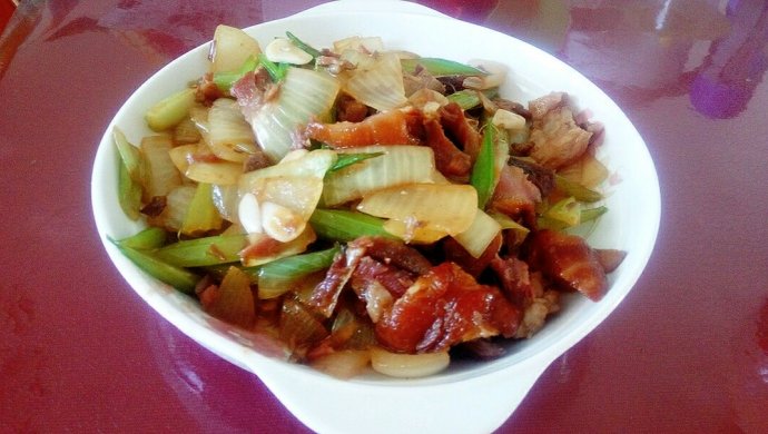 小炒肘花肉