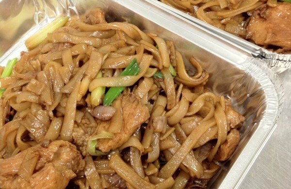 广东小吃……干炒牛河