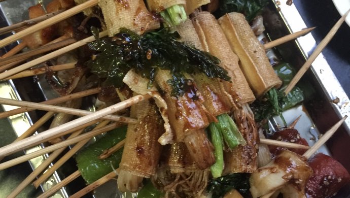 街边小吃：炸串儿