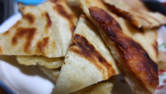 陕西关中小吃・酥脆喷香的涮锅油饼