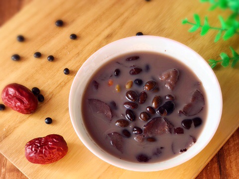 补肾补血 黑豆奶露