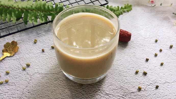 绿豆红枣豆浆