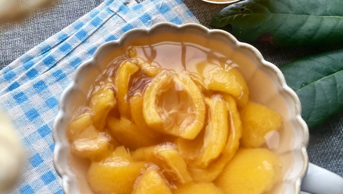 枇杷冰糖水