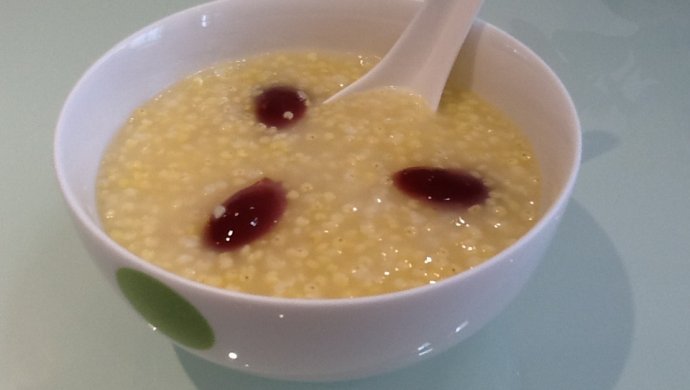 红枣小米粥