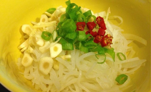 呛土豆丝