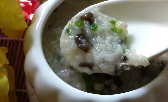 木耳滑鸡粥