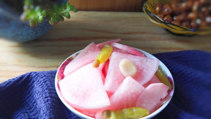 泡椒酸萝卜