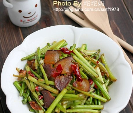蒜苔炒腊肉