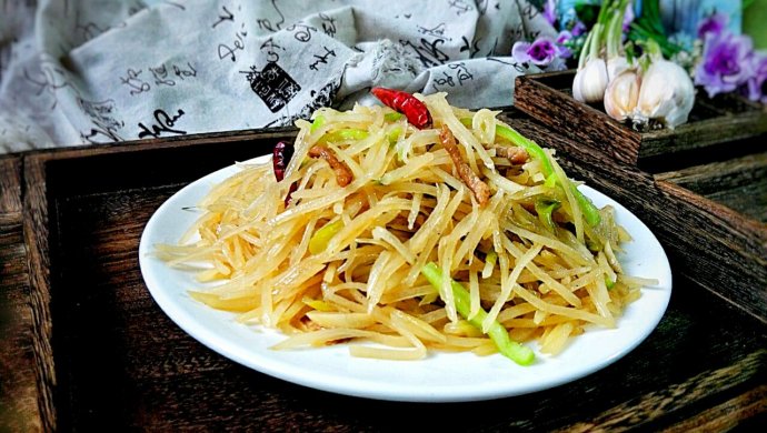 快手家常菜→酸辣土豆丝