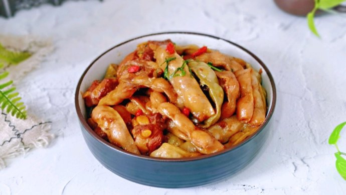 红烧排骨炖东北油豆角