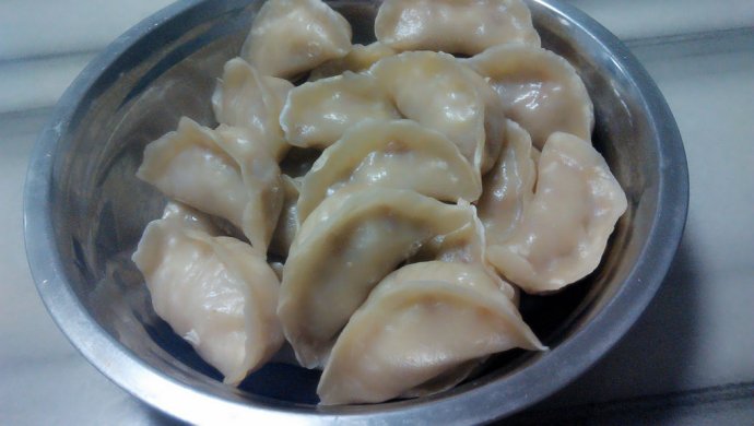 猪肉大葱蒸饺及白菜肉渣蒸饺-付切葱小窍门