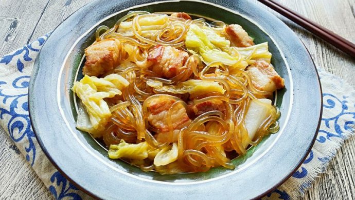 猪肉白菜炖粉条~冬日暖胃家常菜