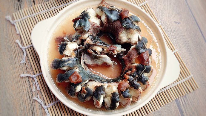 潮汕清蒸梅汁黑耳鳗