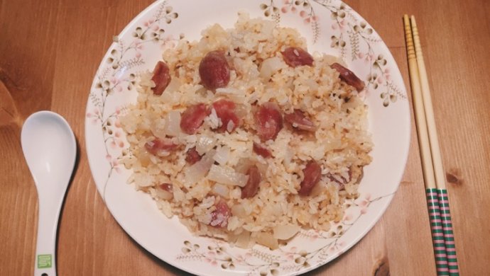 电饭煲懒人食谱：潮汕腊肠白萝卜饭