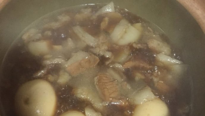 猪肚肉煮鸡蛋(潮汕菜)