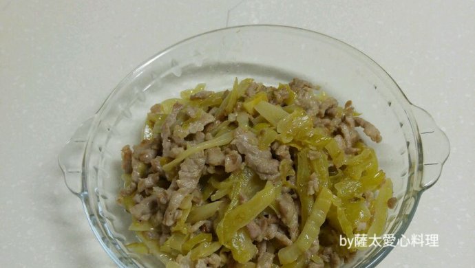 咸菜炒肉丝(潮汕家常菜)