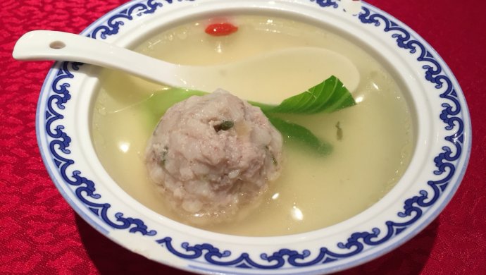 扬州狮子头