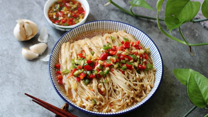 蒜香金针菇