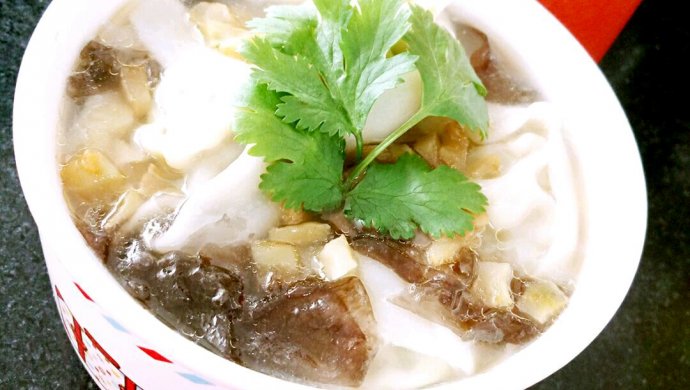 四鲜滴元宝馄饨