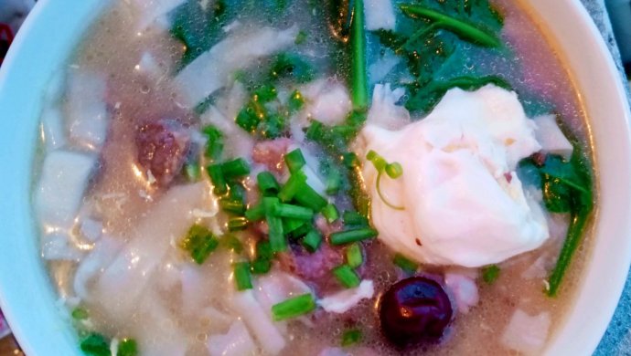 鸭肉汤刀切面