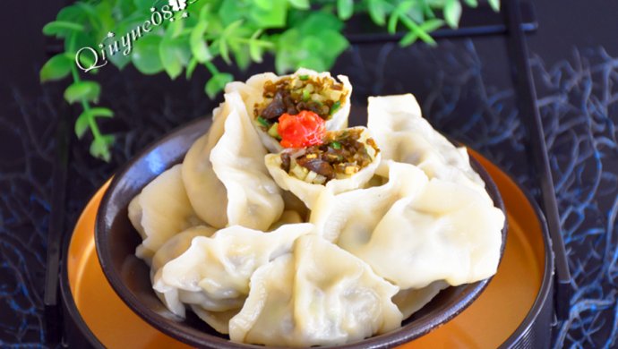 山西地皮菜素馅饺子