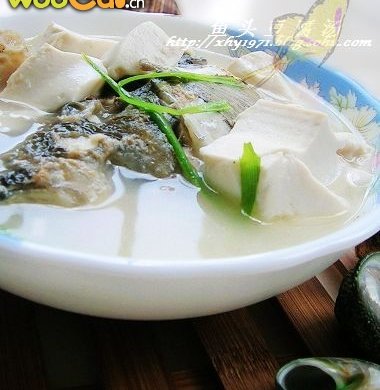 鱼头豆腐汤--让你越吃越聪明