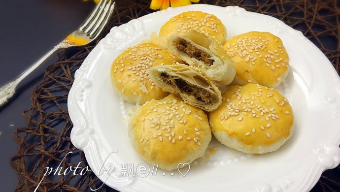 牛肉松酥饼